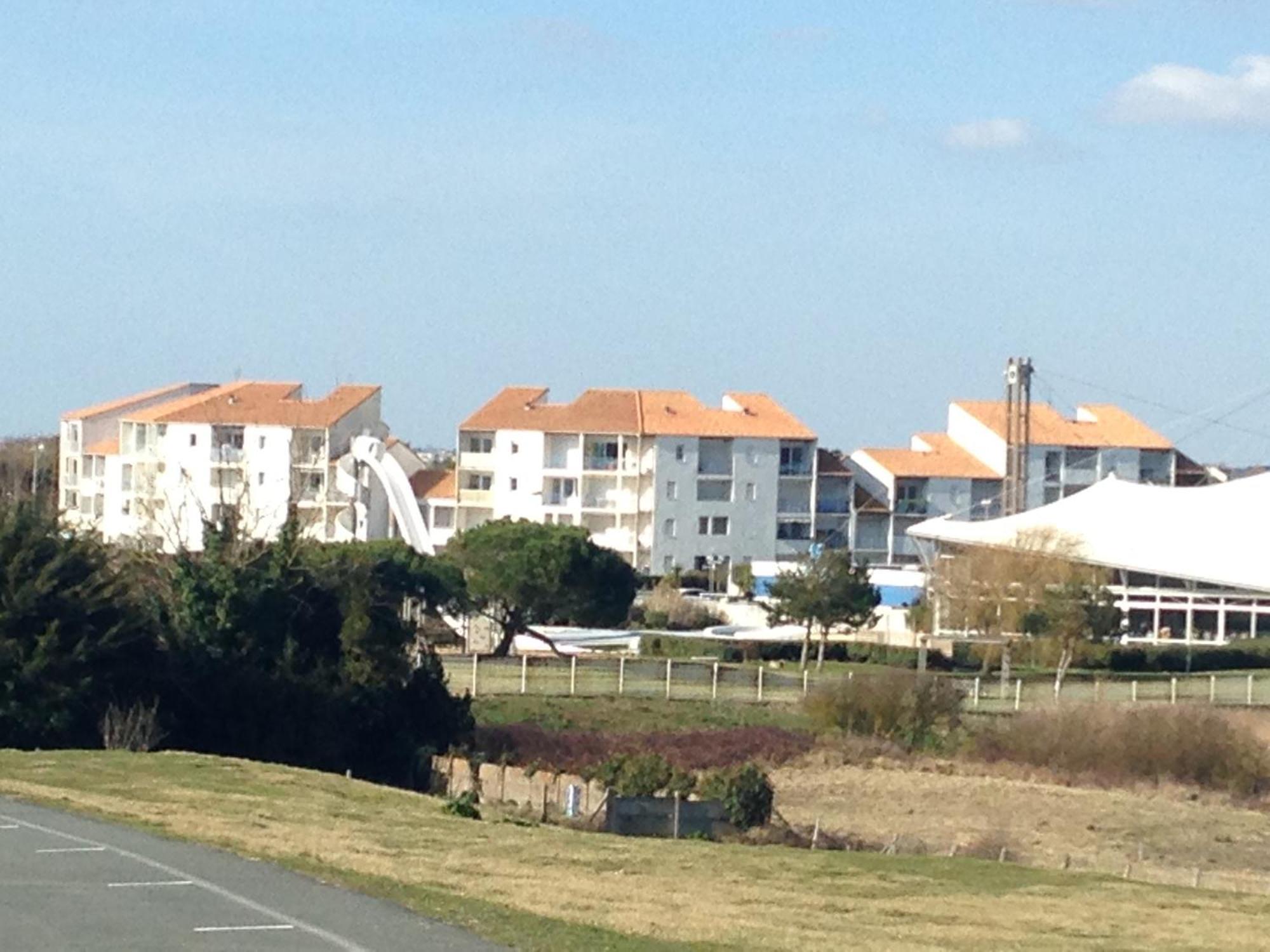Duplex 3 Pieces A Deux Pas De La Plage Avec Parking - 4 Pers - Fr-1-706-16 Châtelaillon-Plage Eksteriør bilde